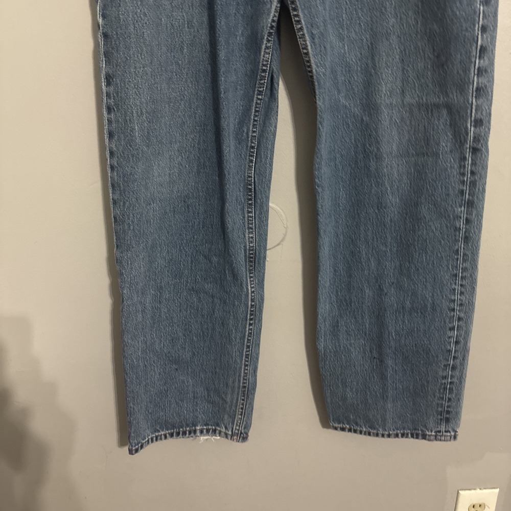 Levis 505 Blue Jeans Mens 36x34 Faded Light Wash Straight Work Pants - Picture 12 of 16
